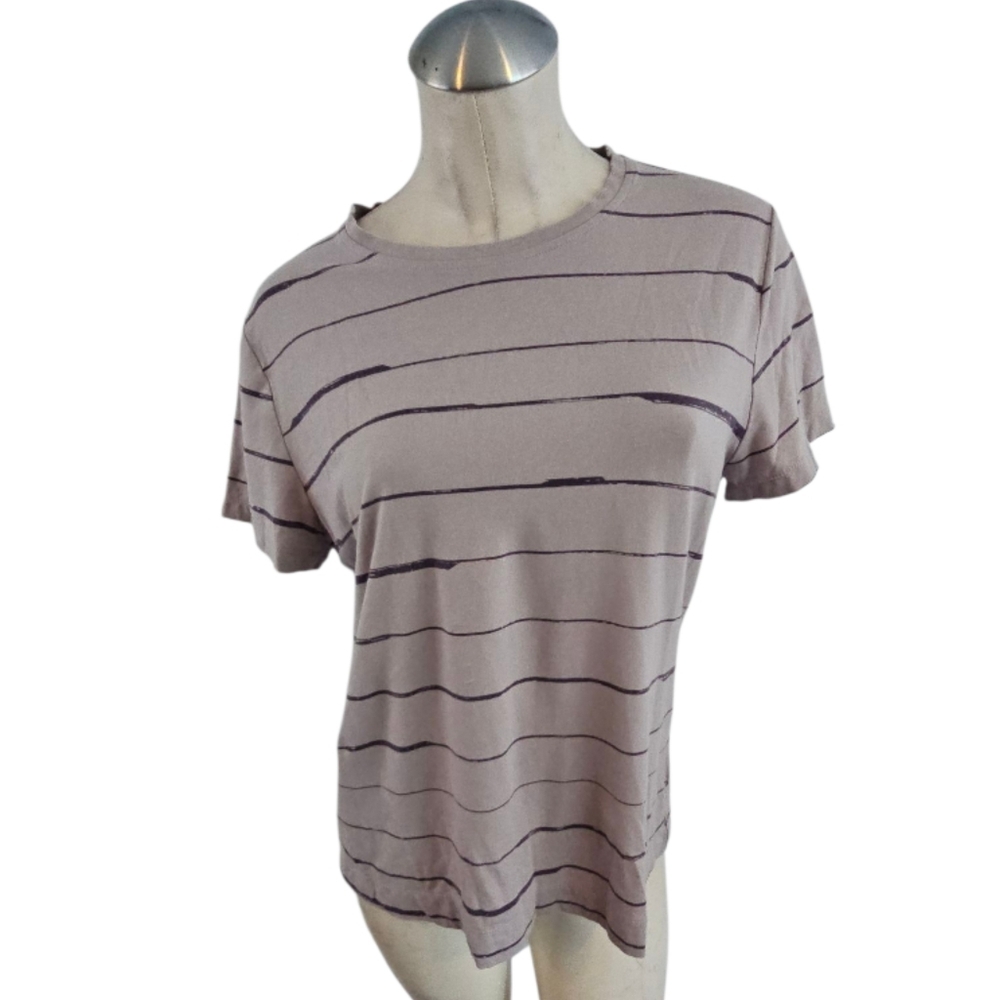 3/$25 Athleta Size L Mauve and Purple Striped Tee